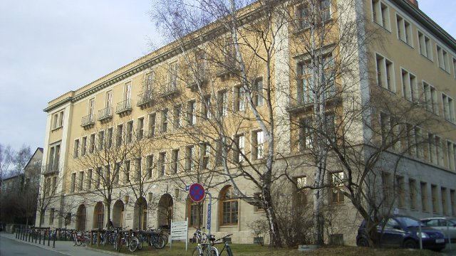 Start der Samstagsvorlesungen verschoben