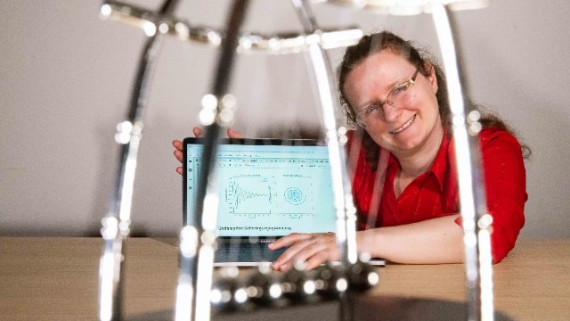 Physikerin erhält Förderung zur Verbesserung der digitalen Lehre in den MINT-Fächern 