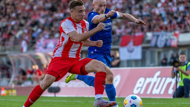 Thüringenderby zwischen FC Carl Zeiss Jena und FC Rot-Weiß Erfurt endet 1:1