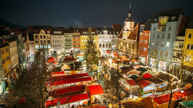 Weihnachtsmarkt öffnet am 24. November