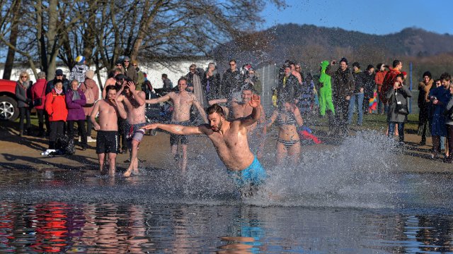 Ab in die kalten Fluten!