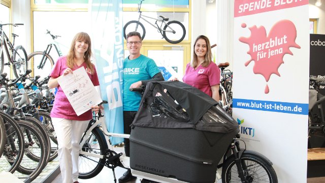 UKJ-Blutspende startet Weihnachtsgewinnspiel 