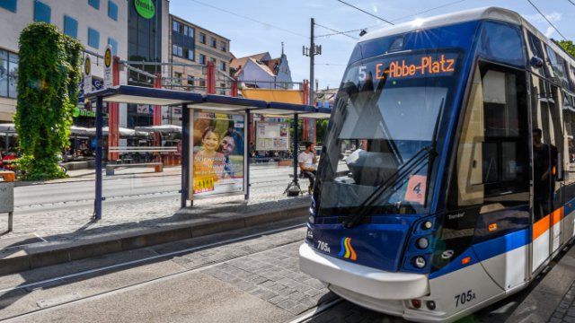 Petitionsübergabe von WirFahrenZusammen 