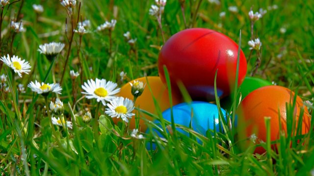 Traditionelles Ostereiersuchen in Winzerla