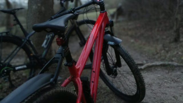 Fahrrad vor Bahnhof gestohlen