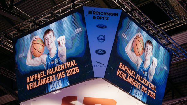 Medipolis SC Jena verlängert Vertrag mit Falkenthal