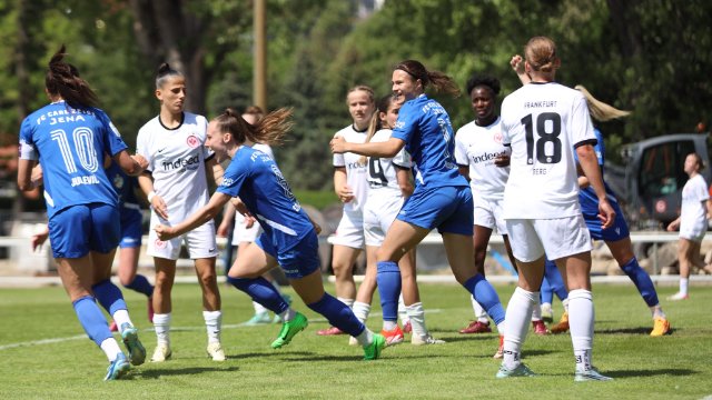 FCC-Frauen siegen zuhause