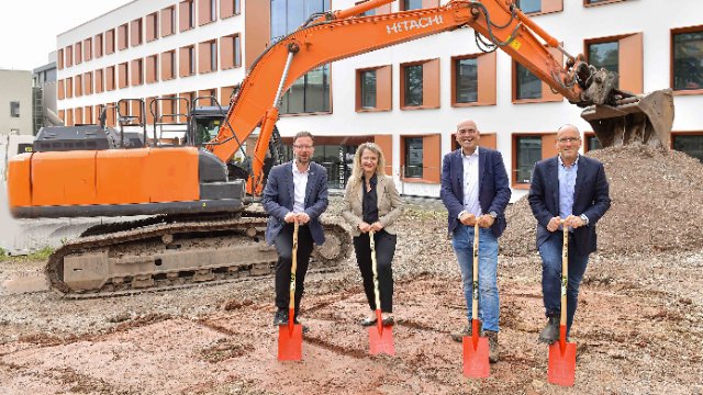 Baubeginn am Gründerzentrum „lab2fab“