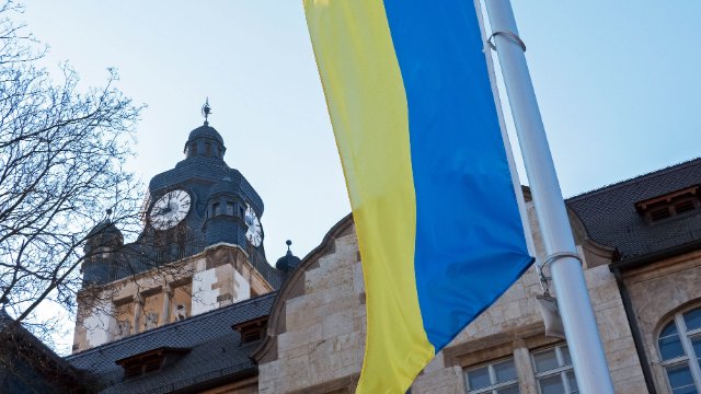 Hilfe für Universitäten in Not