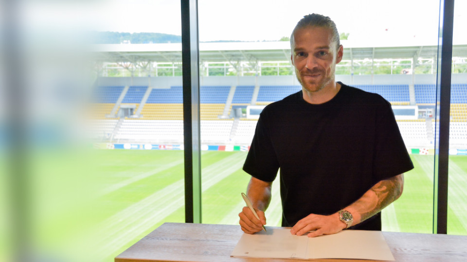 Nils Butzen bleibt ein Blaugelbweißer