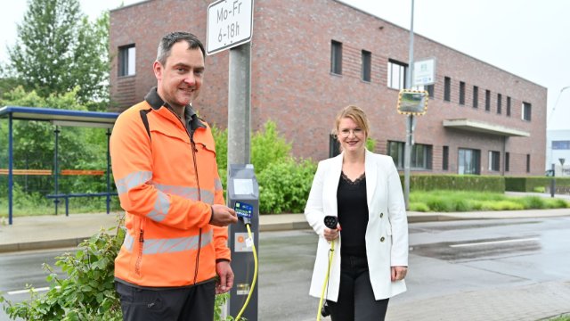Pilotprojekt: E-Laden an Straßenlaternen