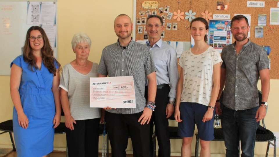 Spende der Alternative 54 für den Tanzclub Kristall Jena e.V.