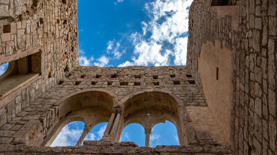 Rundgang um die Lobdeburg-Ruine 