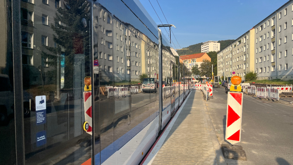 Stifterstraße: Straßenbahnen halten wieder