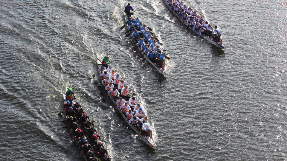 Drachenboot: Regatta-Sieg geht nach Berlin