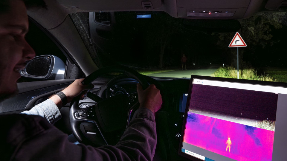 Infrarotkamera soll Sicherheit beim autonomen Fahren erhöhen