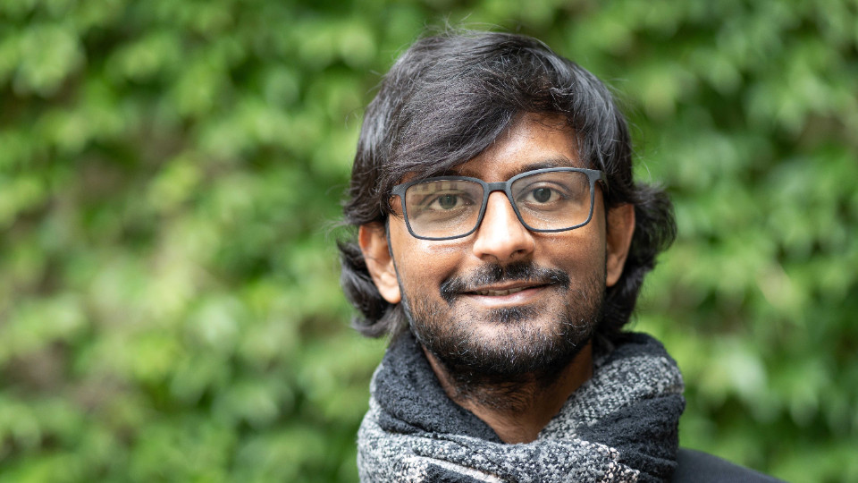Sameer Khatri erhält DAAD-Preis für internationale Studierende
