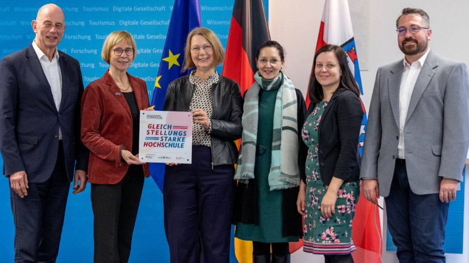 FSU Jena als „Gleichstellungsstarke Hochschule“ ausgezeichnet