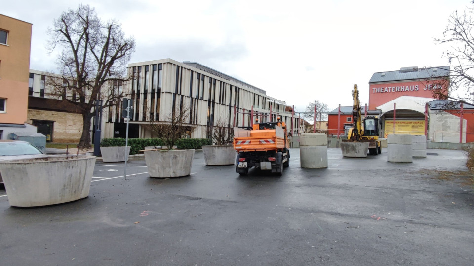 Einwohneranfrage zum Parkplatz Engelplatz