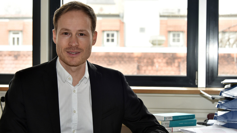 Den Horizont im Ausland erweitern   