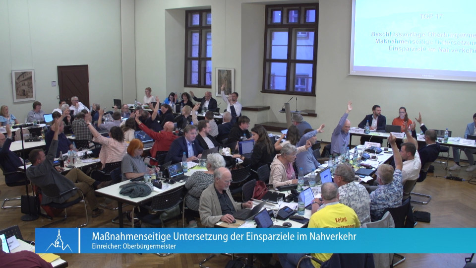 Stadtrat stimmt Kürzungen im Nahverkehr zu