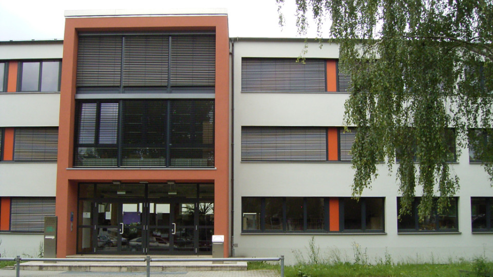 Heinrich-Heine-Grundschule - Stadtrat beschließt einstimmig Sofortmaßnahmen