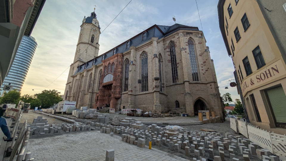 Kirchplatzumfeld: Fertigstellung für Herbst geplant