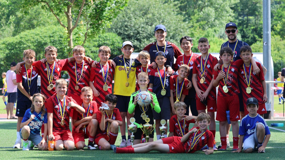 Pokalfinale bei hochsommerlichen Temperaturen