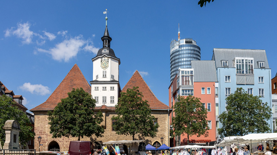 Stadtrat berät über Wärmeplanung, Stadtentwicklung und Bildung