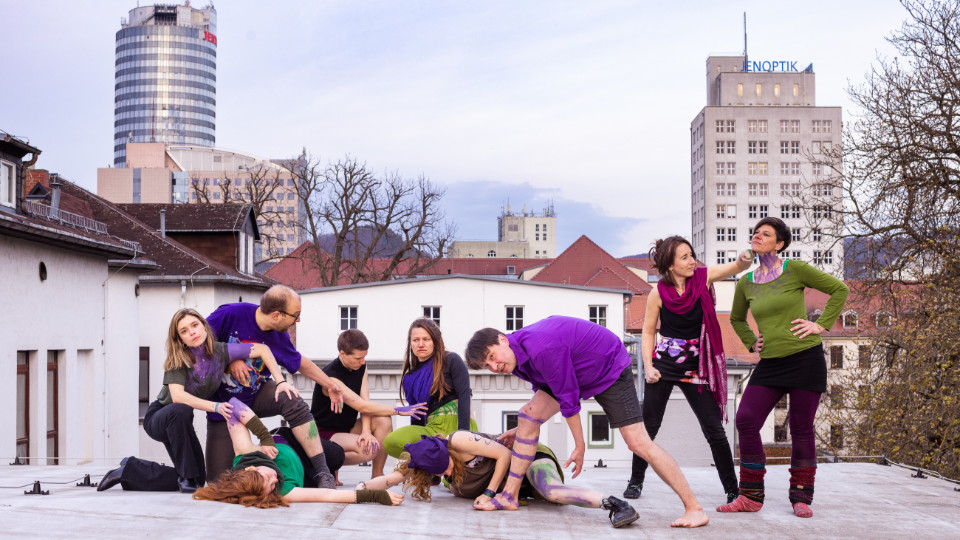 Theater verbindet Wahrheit und Lüge