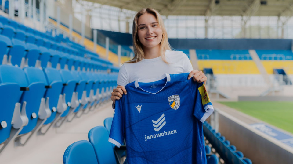 FCC verlängert mit Emily Reske