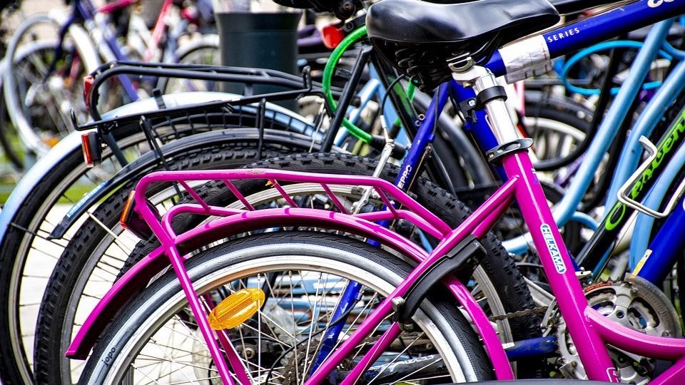 Fahrradversteigerung bei der ÜAG