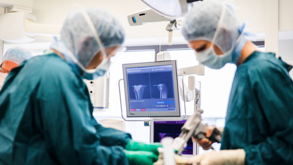 Wenn Knie und Hüfte Hilfe brauchen