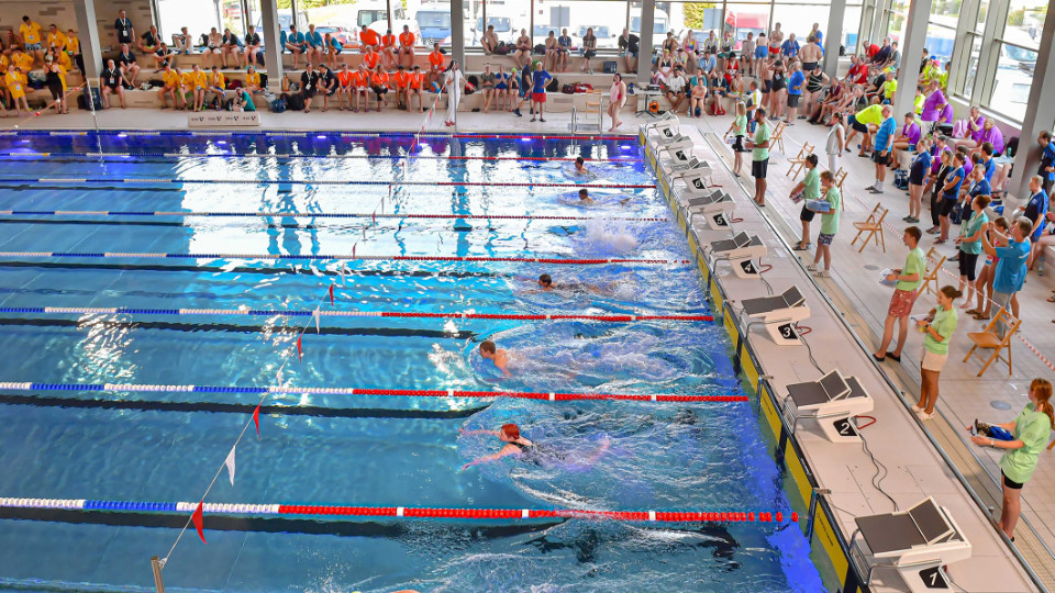 Special Olympics im Schwimmparadies