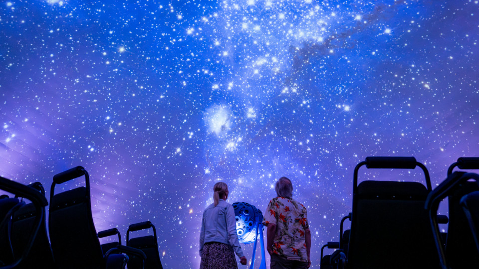 Planetarium Jena lädt im November zum „Sternenfinale“ ein