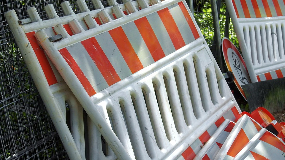 Lutherplatz: Fahrspuren wegen Kraneinsatz zeitweise gesperrt