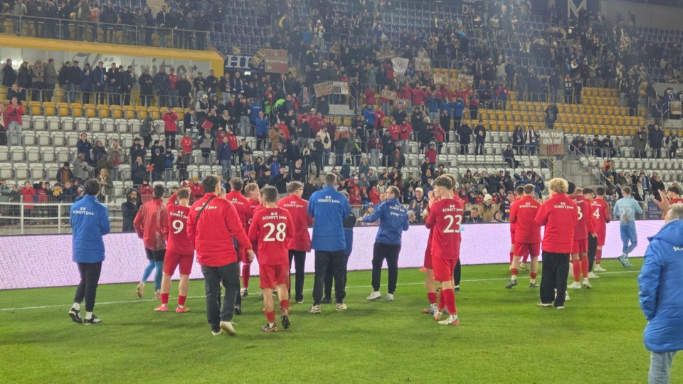 FCC zieht nach 4:1-Erfolg im Paradies ins Halbfinale ein