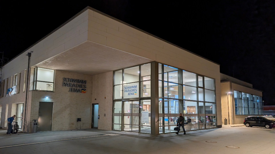 Schwimmparadies am 22. November geschlossen