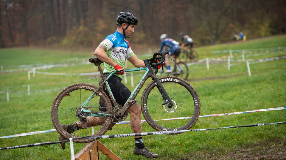 Schlammschlacht beim Großlöbichauer Cross-Rennen