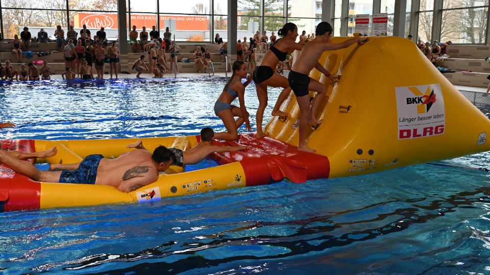 „Wilde Wasserotter“ holen Sieg bei FITNASS-Tour