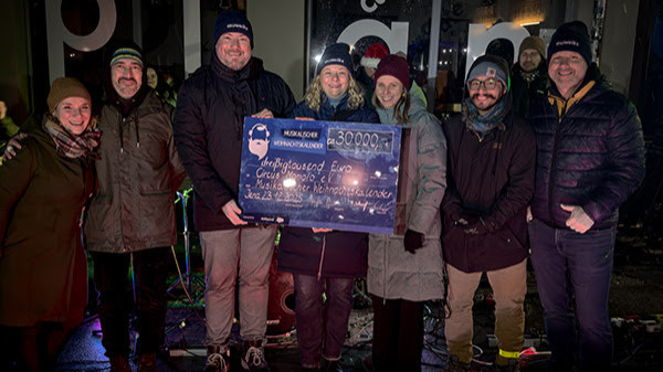 Musikalischer Weihnachtskalender sammelt Rekordspende