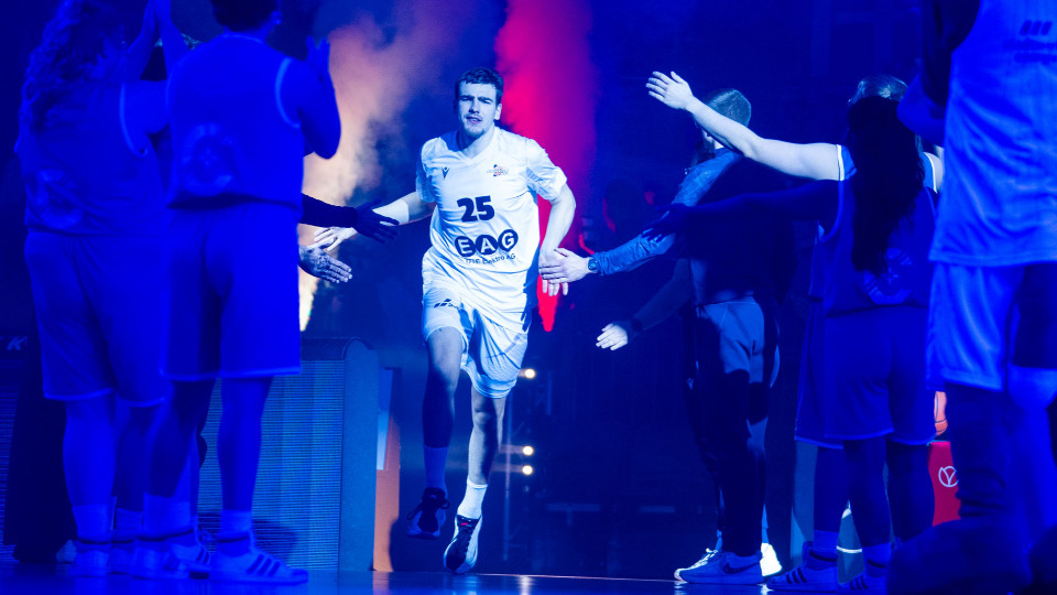 Lorenz Bank verlängert bei Science City Jena 