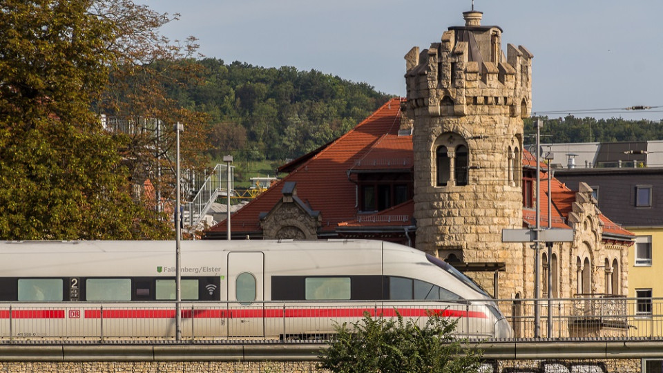 Massive Einschnitte im Fernverkehr ab Sonntag
