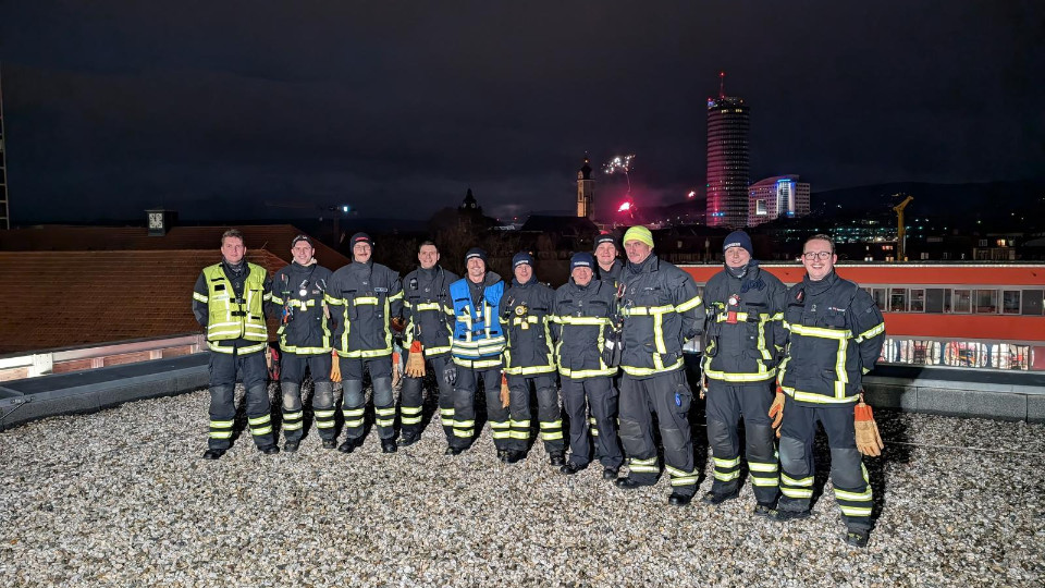 Ruhige Silvesternacht in Jena: Feuerwehr zieht positive Bilanz