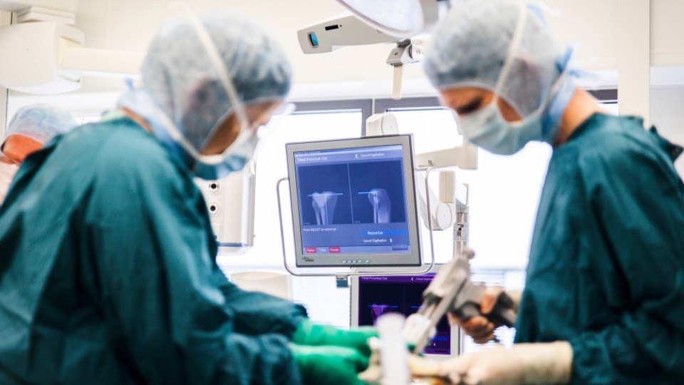 Wenn Knie und Hüfte Hilfe brauchen