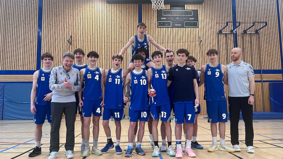 Jenaer JBBL-Youngster zieht als Zweiter in die Playoffs ein