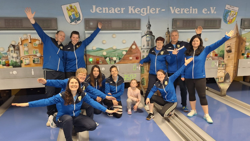 Zeiss-Frauen feiern souveränen Heimsieg