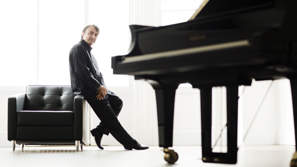 Mozart und Schostakowitsch im Sinfoniekonzert