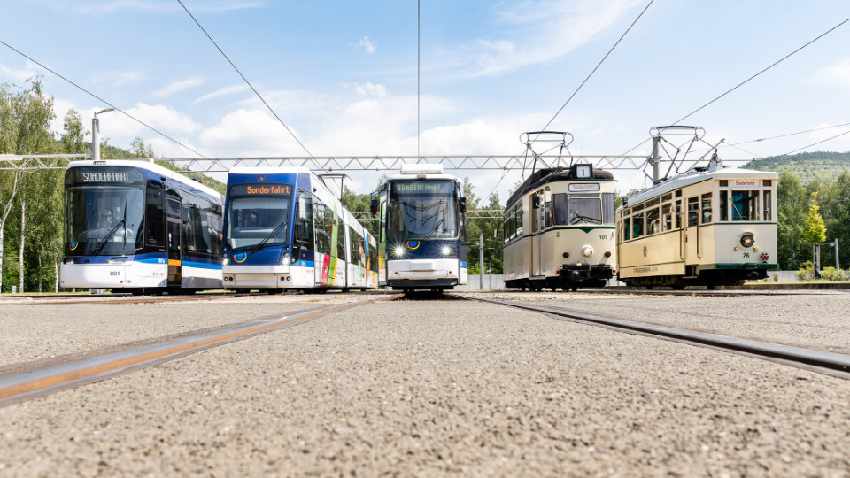 Fahrzeugkorso der Straßenbahngenerationen Fahrzeugkorso der Straßenbahngenerationen
