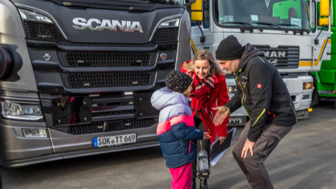 Wenn Trucker Kinderträume wahr werden lassen